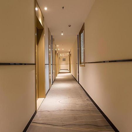 城市便捷钦州港区中心广场店 Longmen  外观 照片