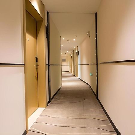城市便捷钦州港区中心广场店 Longmen  外观 照片